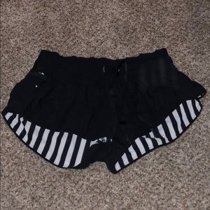 Lululemon reversible shorts!